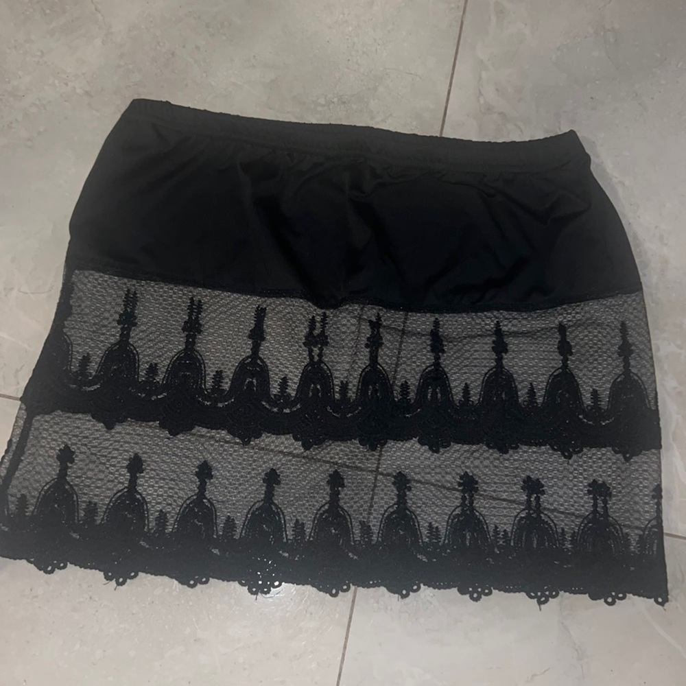 Fav item from Italy ‼️NWOT BLACK LACE MINI SKIRT🚨